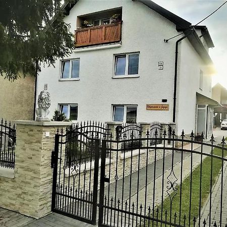 Ubytovanie U Jozefa / Strba Apartamento Exterior foto